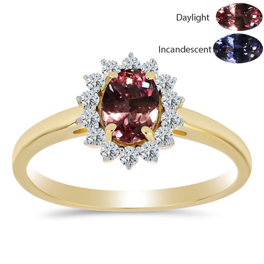 Pozlátený Strieborný Prsteň s Ivory Meňavým Granátom a Bielym Topásom