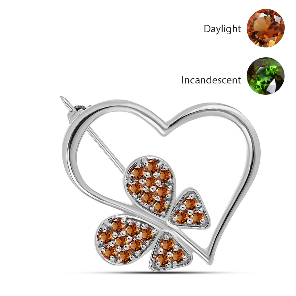 Strieborný Brošňa s Certifikovaný Anatólskym zultanitom pestovaný v laboratóriu