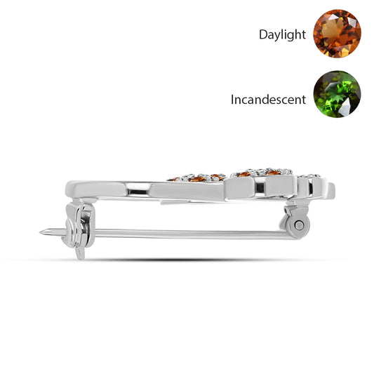 Strieborný Brošňa s Certifikovaný Anatólskym zultanitom pestovaný v laboratóriu