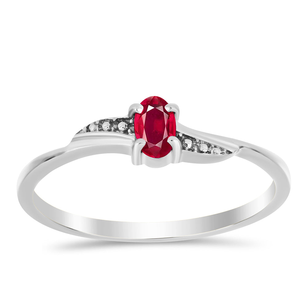 Strieborný Prsteň s Madagaskarským Rubínom