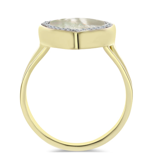 Pozlátený Strieborný Prsteň s Lastúrou a Bielym Topásom