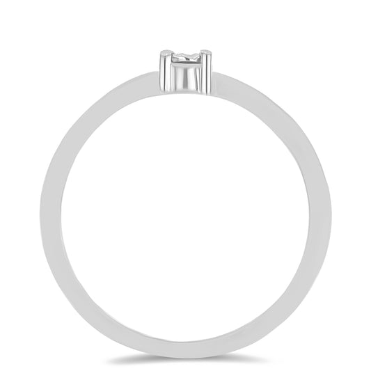 Strieborný Prsteň s Bielym Diamantom