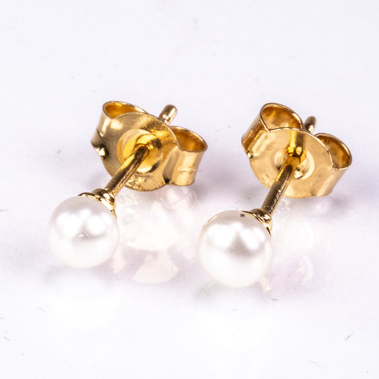 Pozlátené Strieborné Náušnice s so Sladkovodnou Bielou Perlou