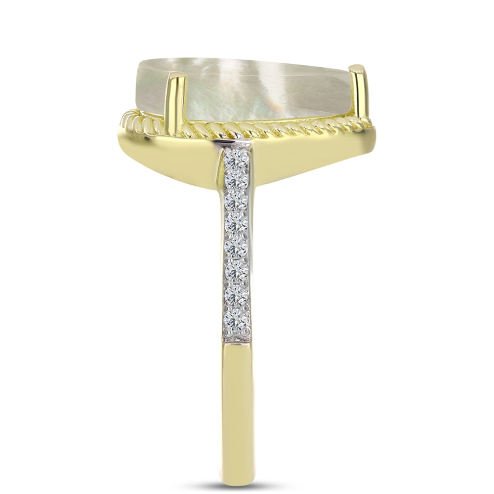 Pozlátený Strieborný Prsteň s Lastúrou a Bielym Topásom